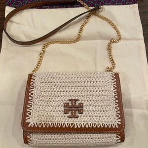 NWT Tory Burch Britten Crochet Chain Wallet